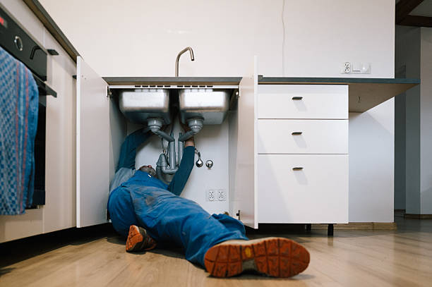 Professional Leak Detection technician working in Evans, WV